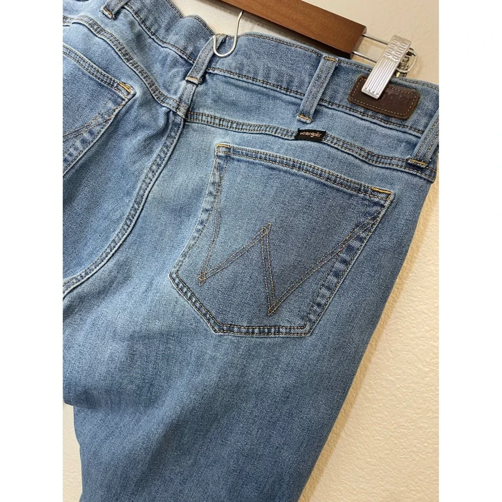 Wrangler Slim Straight‎ Jeans Mens 36x30 Blue Medium Wash 10MGW88AL Excellent